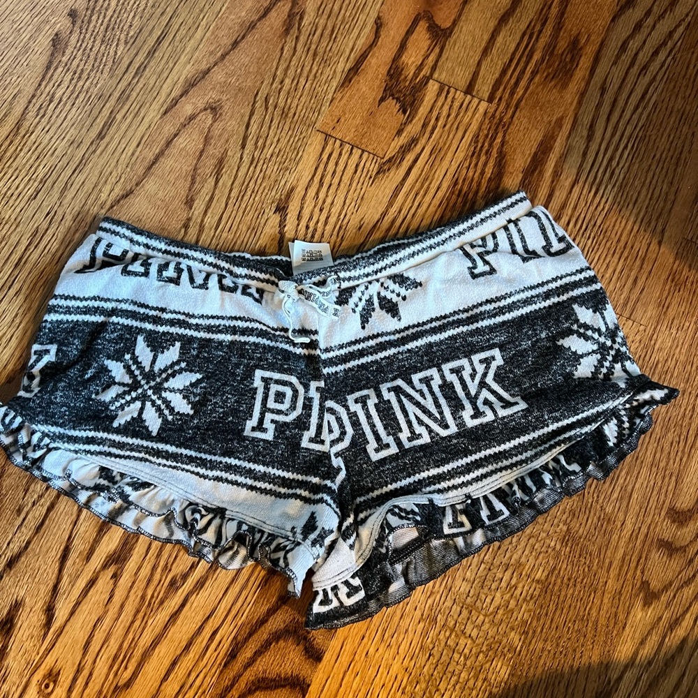 PINK Victoria’s Secret pajama shorts